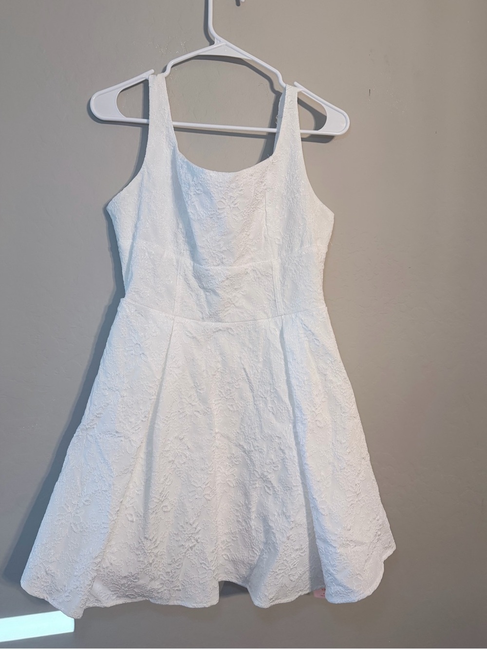 White Textured A-Line Dress size large - Picture 2 of 7